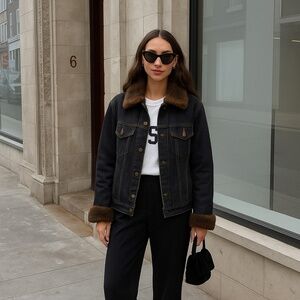 Y2K Denim Jacket Fur Lined Collar Button Up Down Long Sleeve Dark Wash